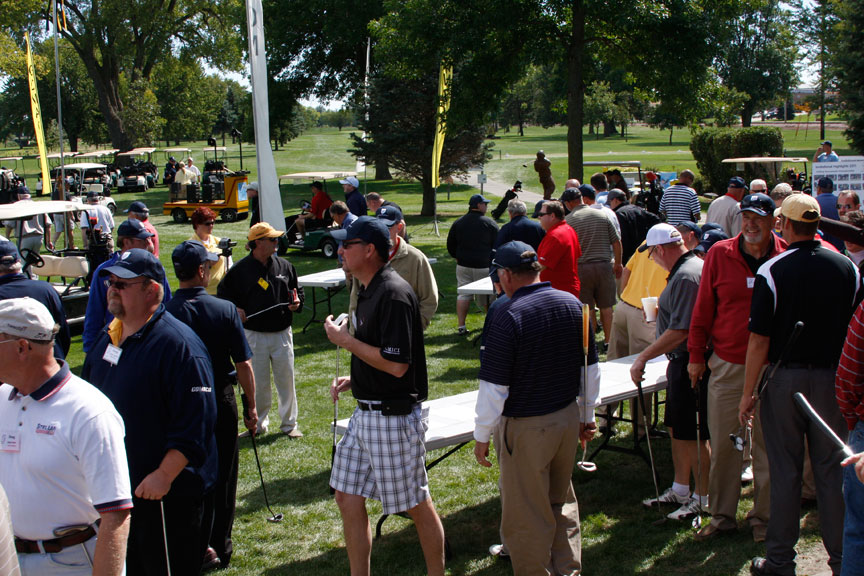 GOMACO Invitational, Putting Tournament, Practice Green