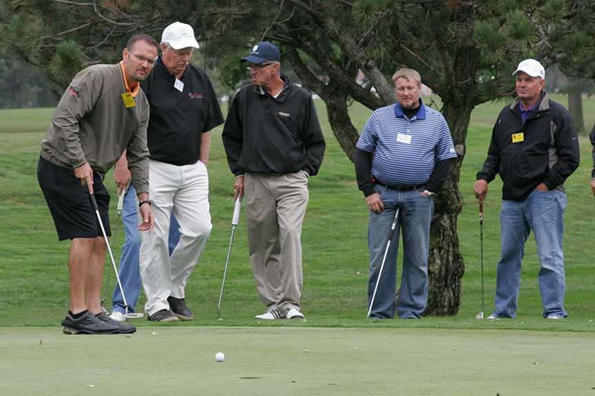 Putting Tournament, Practice Green