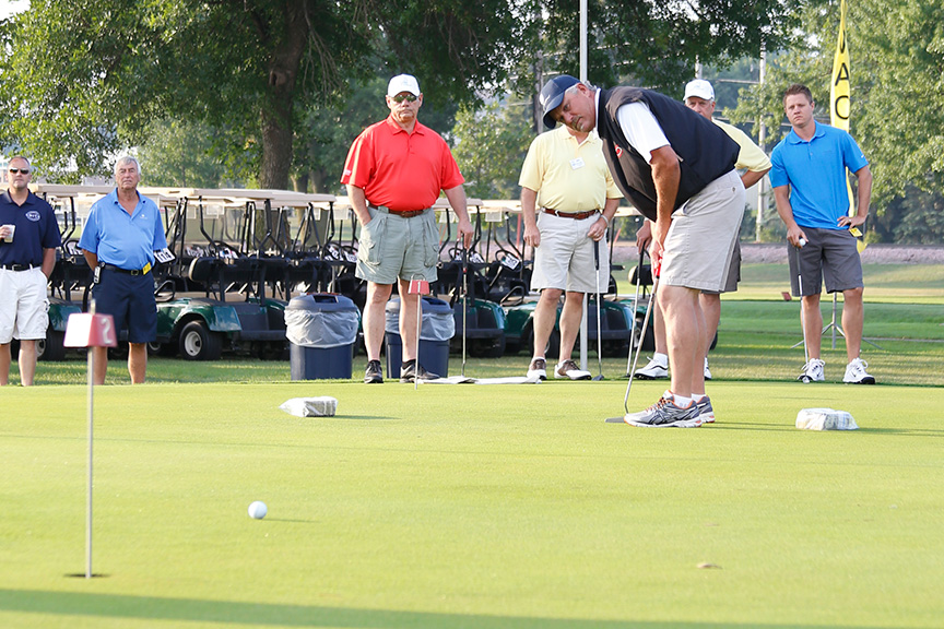 $5,000 Putt