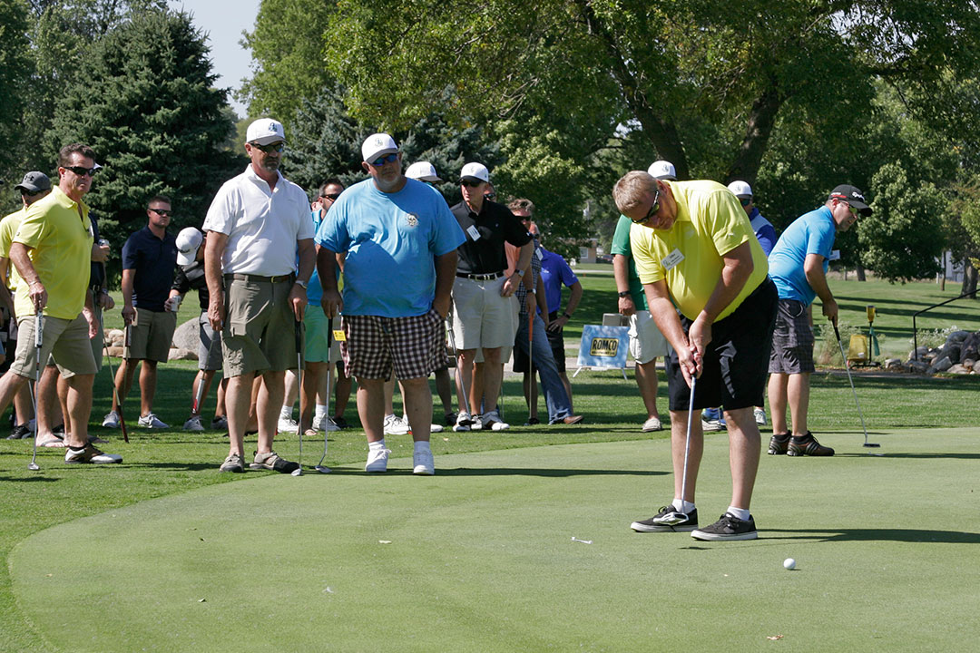 Putting Tournament Green #5