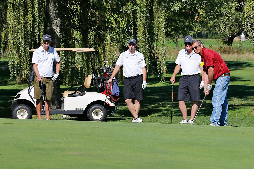 Mapleton Scramble Tournament