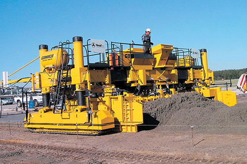 New Generation GHP-2800 two-track paver