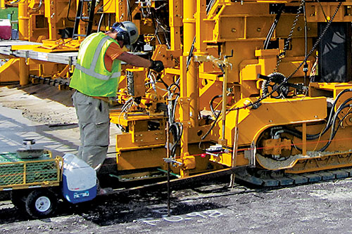 sideplate extension with the hydraulic system bar inserter