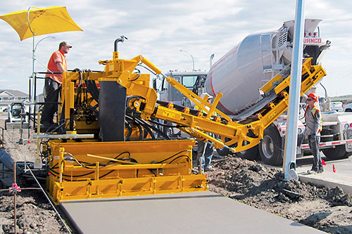 GOMACO GT-3200 sidewalk paver