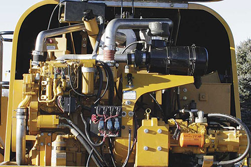 GT-3400 slipform paver engine