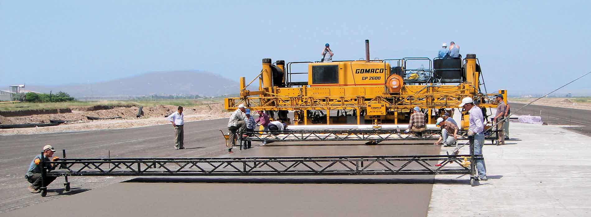 four track GP-2600