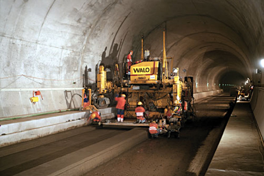 Tunnel  Leica Geosystems