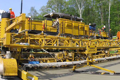 GP-4000 with two-lift paving system and IDBI