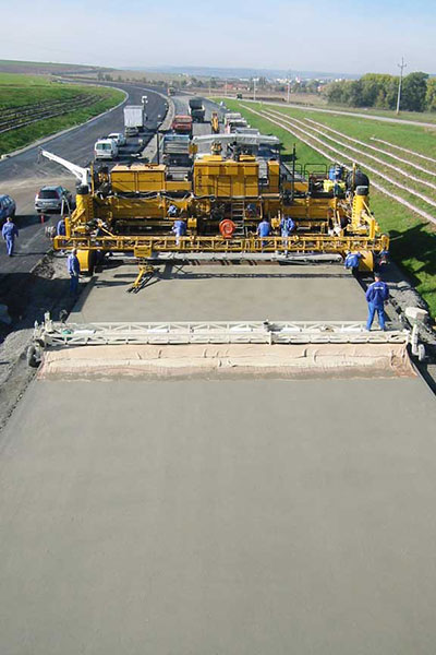 GP-4000 with two-lift paving system and IDBI