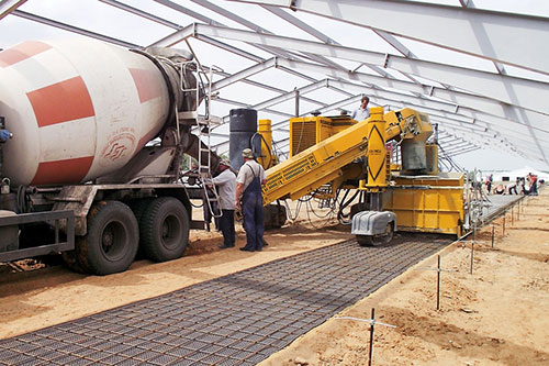 GT-3600 grooved cattle barn floor