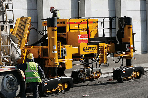 first 4400 right-side or left-side pour barrier paver