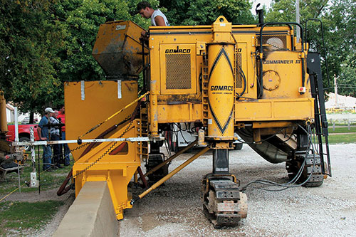 test pour with zero-slump roller-compacted concrete