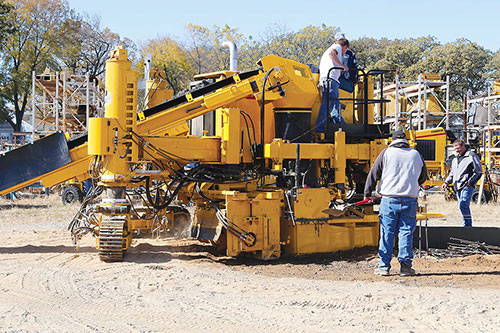 three-track Commander III tight radius machine