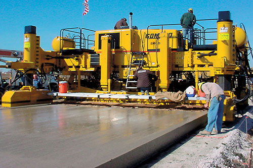 New Generation four-track GHP-2800 paver