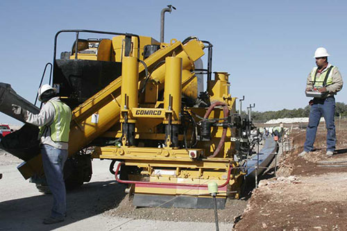 GT-3400 slipform paver