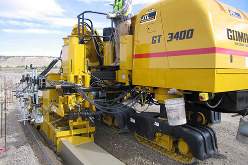 GT-3400 slipform paver